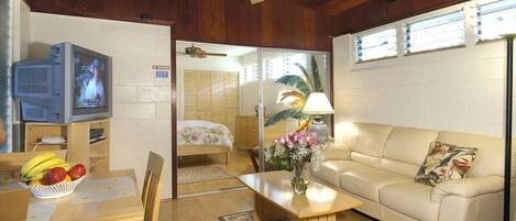 2 soverom, strykejern/-brett, reiseseng for barn og wi-fi (inkludert)