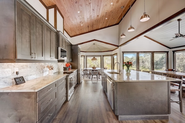 River House kitchen looking north