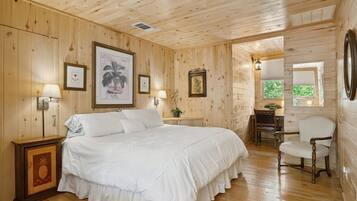 5 chambres, bureau, fer et planche à repasser, lit parapluie