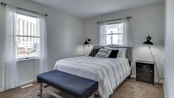 3 chambres, bureau, fer et planche à repasser, Wi-Fi gratuit