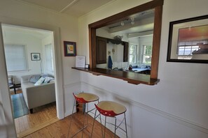 Interior - Eastern Shore beach cottage get-away (Rock Hall)
