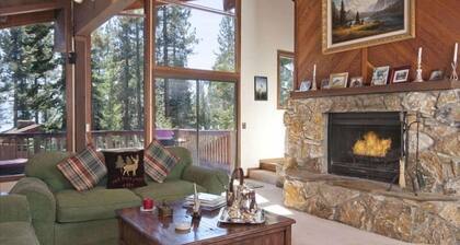 1 Block bis zum Strand-HOT TUB-Schlafmöglichkeiten fĂŒr 8 oder weniger Erwachsene und viele Kinder