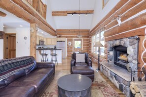 TV, fireplace, DVD player, foosball - Ski-In/Ski-Out Powder Ridge Cabin In Beautiful Big Sky (Big Sky)