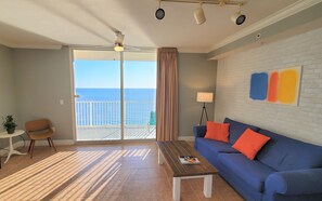 TV, video-game console, books - Oceanfront On the Beach! Pools, Hot Tub, High Speed WIFI, HBO, King Bed, Bunk
 (Panama City Beach)
