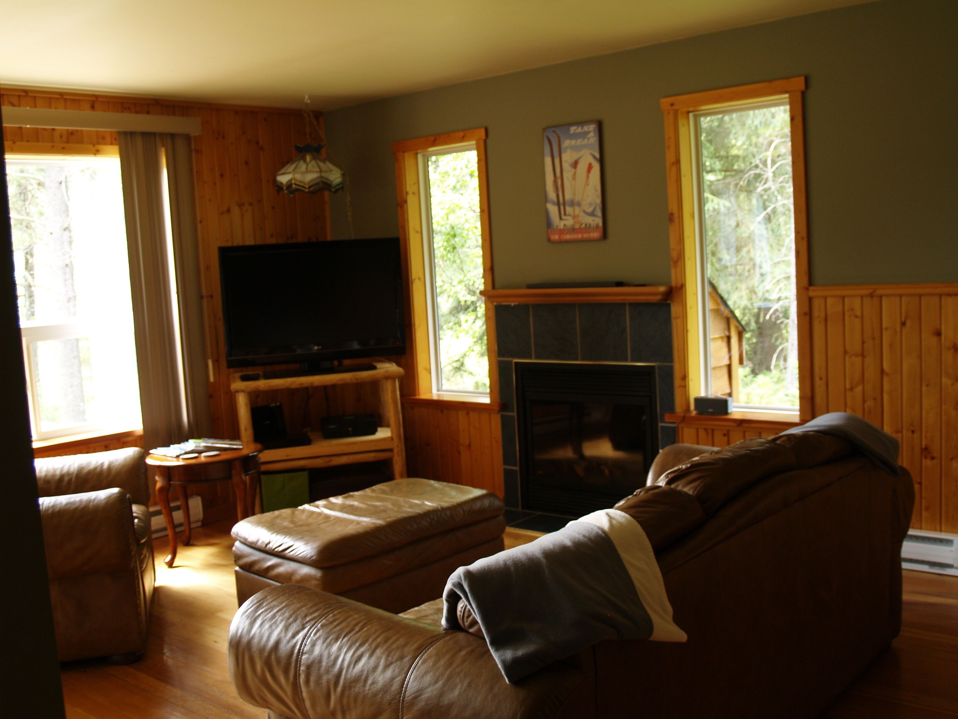 12 Best Rental Cabins Near Yoho National Park, Canada Updated 2024