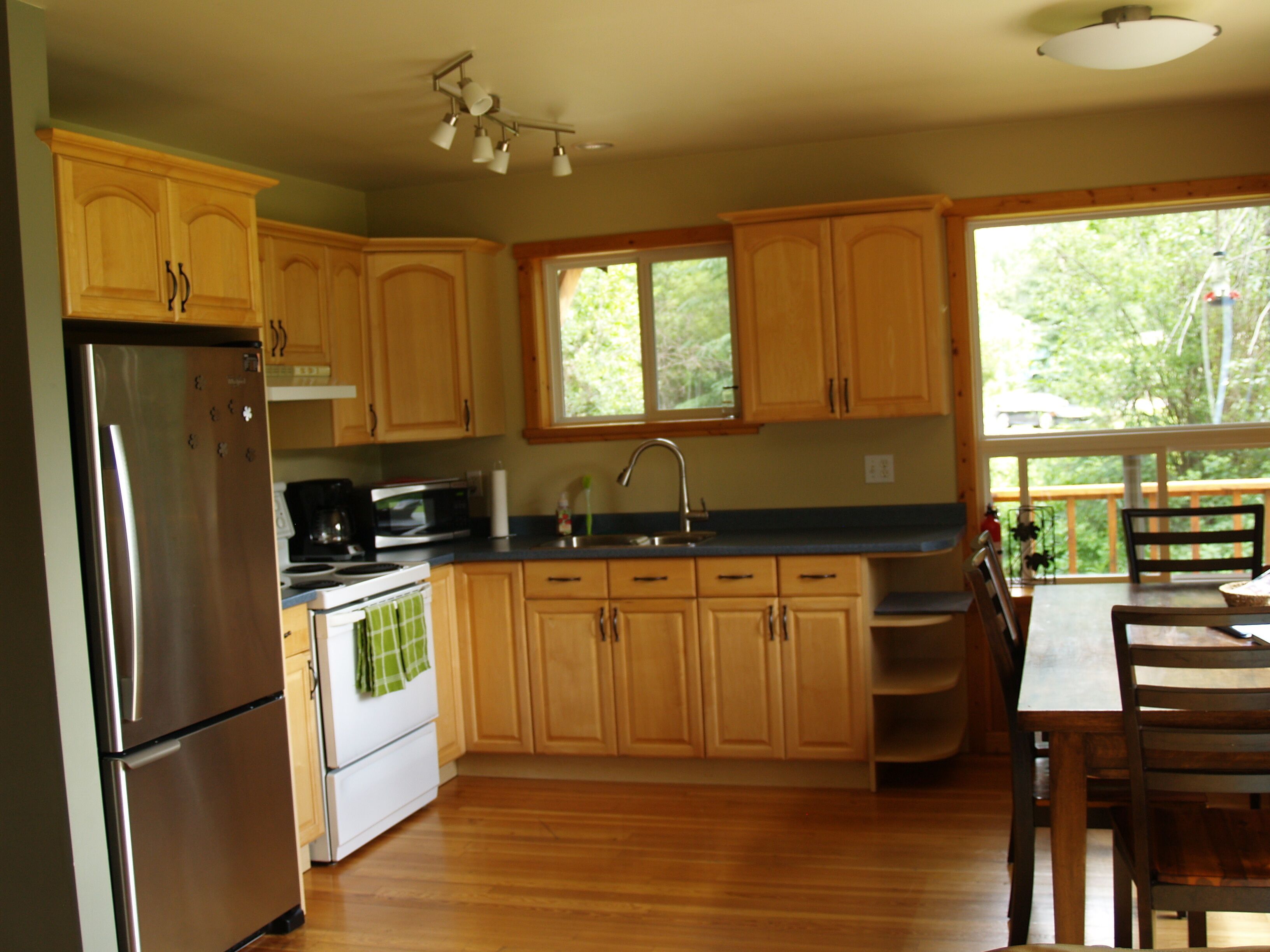 12 Best Rental Cabins Near Yoho National Park, Canada Updated 2024