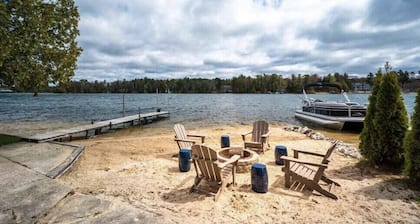 PERHE, Traverse City * PADDARD Board * KAYAK * 100 'YKSITYINEN Sandy Beach Long Lake