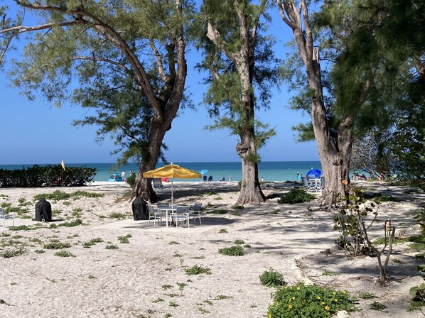 En la playa