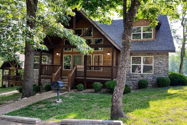 Parking for 3 vehicles in front of lodge--additional parking behind lodge