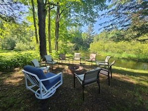 Property grounds - River Ranch Rental - Cabin in the woods--fishing, relaxation, wildlife, river (Irons)