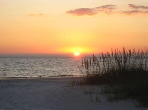 On the beach, sun loungers, beach towels - Top-Floor Beachfront Condo – 2BR/2BA at Estero Sands – Weekly Rental (Fort Myers Beach)