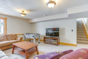 Smart TV, fireplace, video games, DVD player