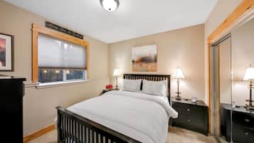 3 Schlafzimmer, Bügeleisen/Bügelbrett, WLAN, Bettwäsche