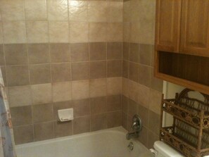 تجهيزات دش، مجففات شعر، مناشف