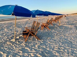 Chaises longues