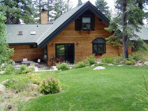 Exterior - Lake View in Dollar Point. Dogs OK. 4 Bedroom plus Loft. 5 min to Beach. 600mbs. (Tahoe City)