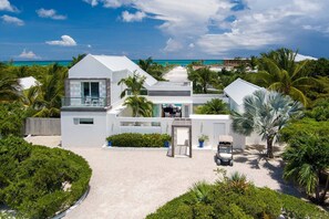 Enjoy ocean views from the large balcony and relax in the open-plan living area.