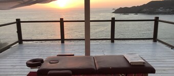 El Castillo Del Mar @ Baja Off the Grid: A Premiere Eco Adventure Resort & Villa