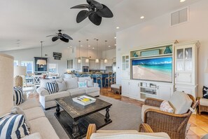 Smart TV, fireplace, DVD player, ping pong