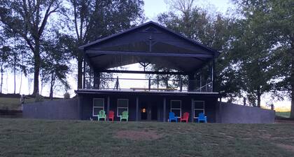 Cumberland River Cabin Rental