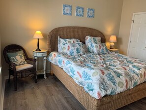 5 bedrooms, iron/ironing board, free WiFi