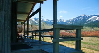Aspen Cabin Near Yellowstone - Horse Rides, Zip Lining, Rafting, Hiking