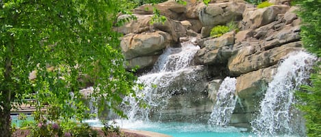 Inomhuspool och uppvärmd pool