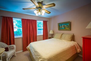 7 Schlafzimmer, Bügeleisen/Bügelbrett, kostenloses WLAN, Bettwäsche