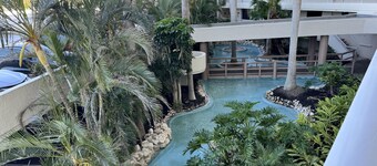 Beautiful Sunsets On White Sandy Beach , Great Heated Pool -
