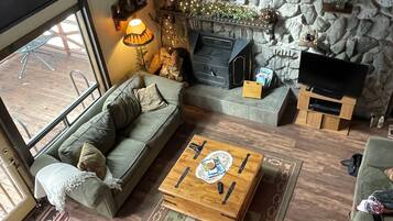 Tv, pejs, dvd-afspiller