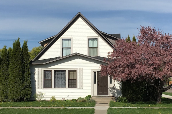The Gate House in Burley