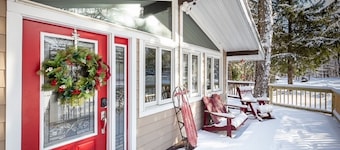 Spacious Vermont Getaway 7 BR/4.5 BA - Close to Skiing - Biking - Golf - Hiking