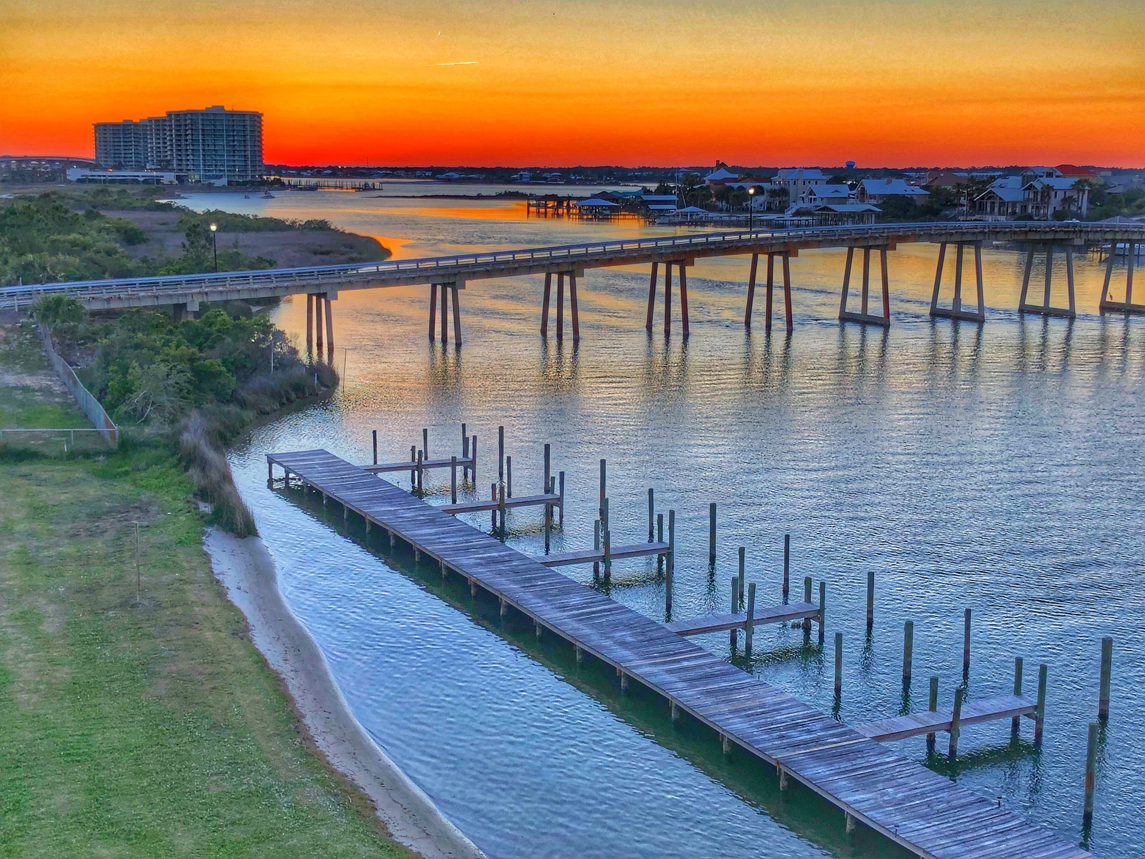 Beautiful 3BR/2BA Condo with Private Beach/Boat Slips/Boat Ramp