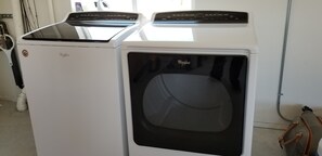 Interior - MT Yellowstone River Retreat, by Chico Hot Springs
Cabin 1 bedroom 1 bathroom 

 (Livingston)