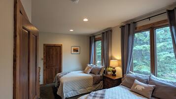 4 soveværelser, strygejern/strygebræt, weekendseng, gratis Wi-Fi