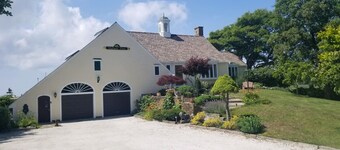 5 bedrooms ocean view estate overlooking cape cod bay