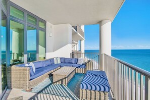 Property grounds - The Oasis 1803 | Spacious, Lazy River, Poolside Grill, New Splash Pad, Pool with Slide! (Orange Beach)