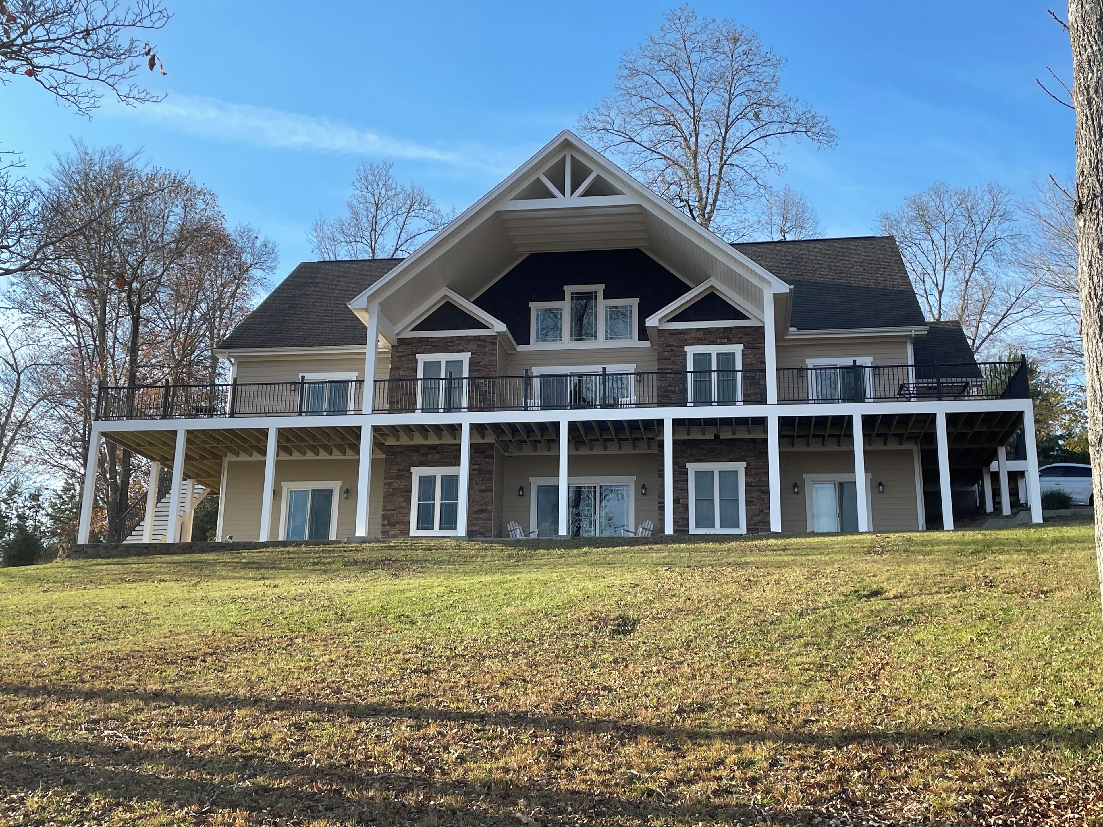 Beautiful lake view home