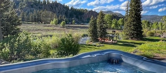 Superbe 4BR Riverfront Accueil avec de superbes vues Rio Grande!