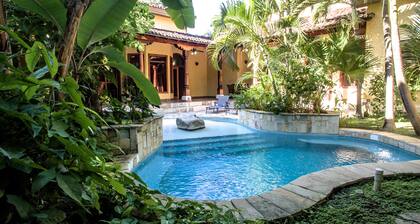 BEACHSIDE Paradise: Surf Panga Drops und Colorados