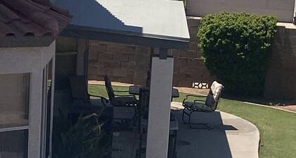 Maison de 4 chambres à Gilbert, communauté planifiée maßtre des lacs Val Vista, pour 8 à 1 personnes