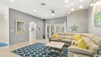 TV connectée, lecteur de DVD, chaîne hi-fi