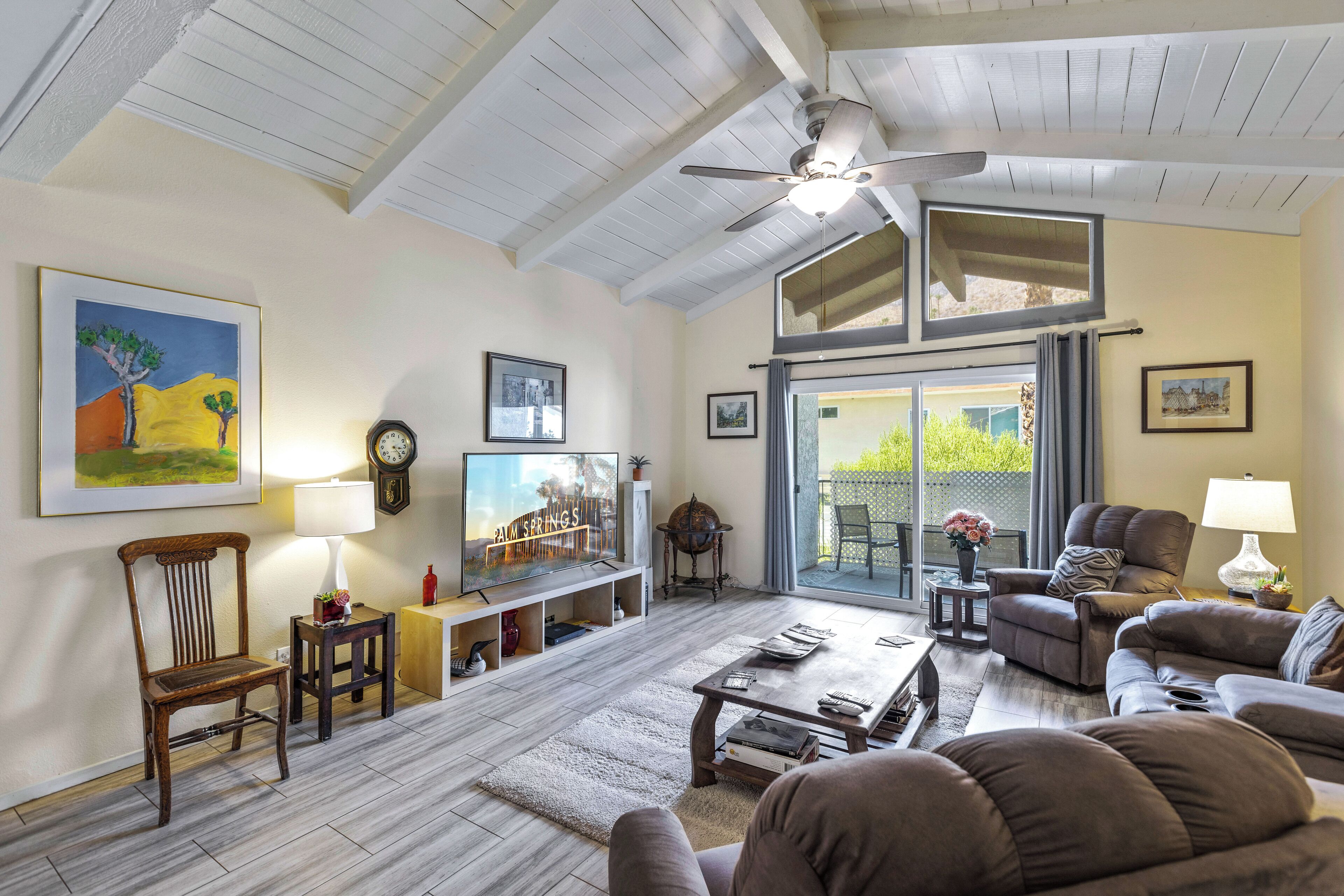 Your Quiet Palm Springs Getaway