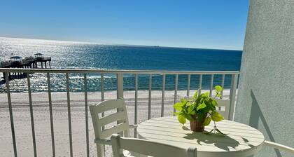 Save 10% Last min & Week! Gulf Front, Panoramic Views, Beach Supplies, Pool!