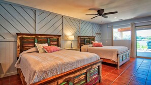 4 bedrooms, WiFi, bed sheets, wheelchair access