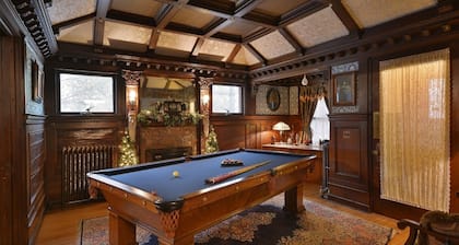 Histórico ~ A ~ .Charles Weiss Home ... ¡a solo 3 cuadras de Lakewalk!