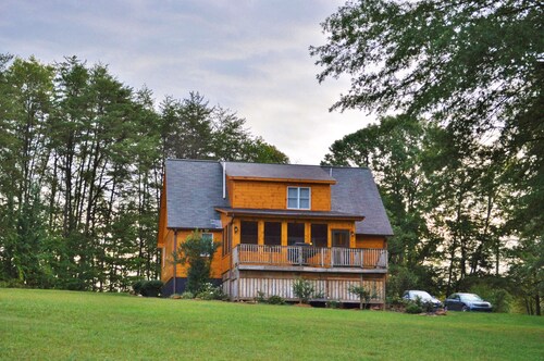 Pet Friendly Rental Cabin In The Heart Of Wine Country