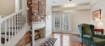 NEAR FRENCH QUARTER - 4 Bdrm Home - LOW RATES! - Safest Neighborhood.