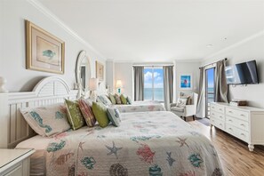 3 bedrooms, iron/ironing board, internet, bed sheets - 1406 Villamare ~ Beautifully Updated, Direct Ocean Front Villa! (Hilton Head Island)