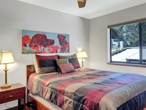 4 bedrooms, iron/ironing board, travel cot, free WiFi